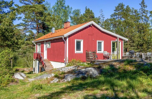 Stavsnas House | 65 m² House ∙ 1 bedroom ∙ 6 guests