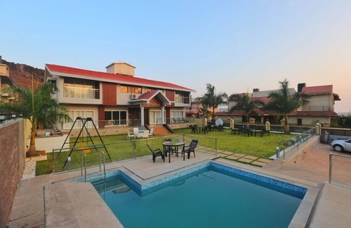 Panchgani House | 6BHK Lakha villa Panchgani