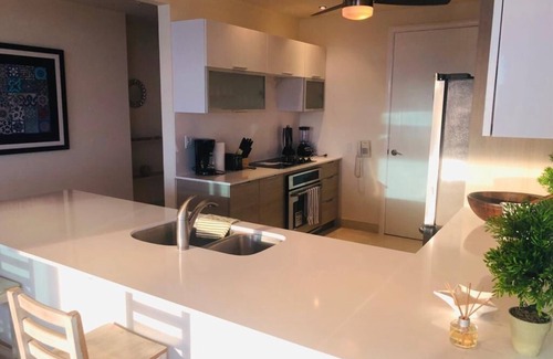 Playa Bonita Village Apartment | 6F Premier Corner Unit - Breathtaking Ocean Views