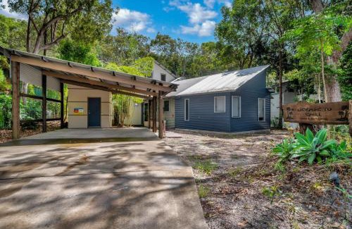 Rainbow Beach House | 7 Naiad Court Rainbow Shores