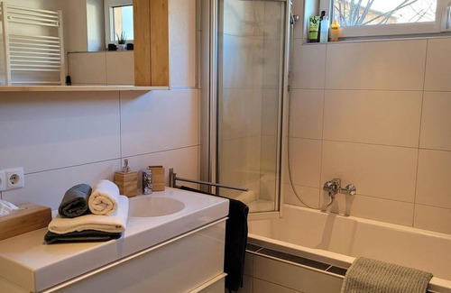 Oetztal-Bahnhof Apartment | 70 m² Apartment ∙ 1 bedroom ∙ 3 guests