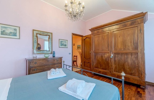 Quinto al Mare Apartment | 70 m² Apartment ∙ 2 bedrooms ∙ 4 guests