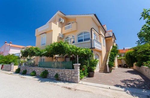 Silo Apartment | 70 m² Apartment ∙ 2 bedrooms ∙ 5 guests