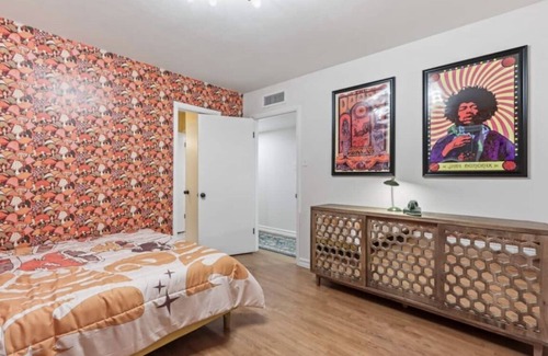 Mission Hills South House | 70’s themed Boogie Nights Home with heated pool