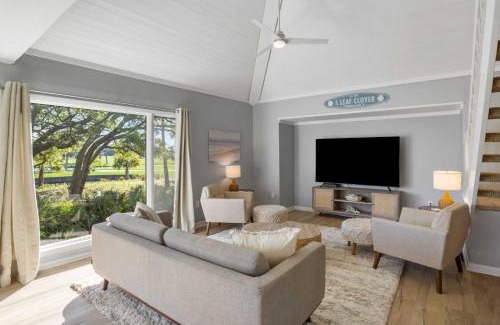 Spinnaker Beachhouses House | 720 Spinnaker Beach House