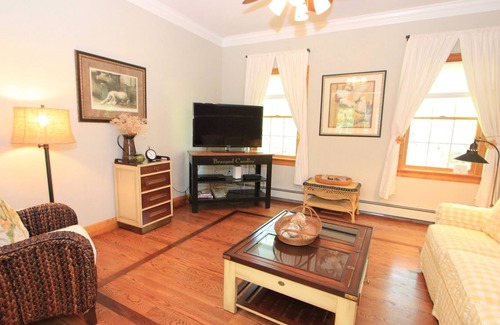 Marstons Mills House | 75 Flume - Tranquil oasis near pond, walking trails & tennis, with central A/C