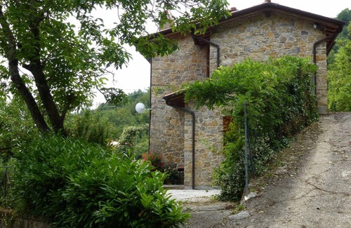 Camaiore House | 75 m² House ∙ 2 bedrooms ∙ 4 guests