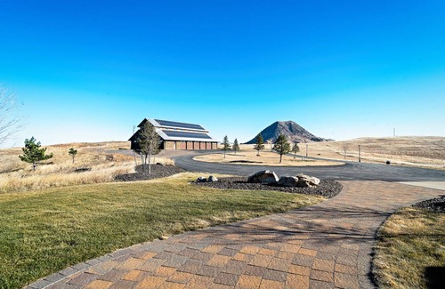 Sturgis Villa | 755 m² Villa ∙ 7 bedrooms ∙ 16 guests