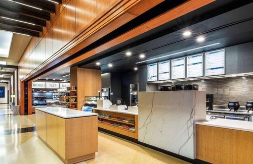 Near South Side Hotel | 78 m² Hotel ∙ 127 guests