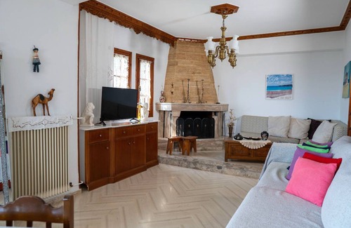 Agios Dimitrios Apartment | 79 m² Apartment ∙ 2 bedrooms ∙ 5 guests