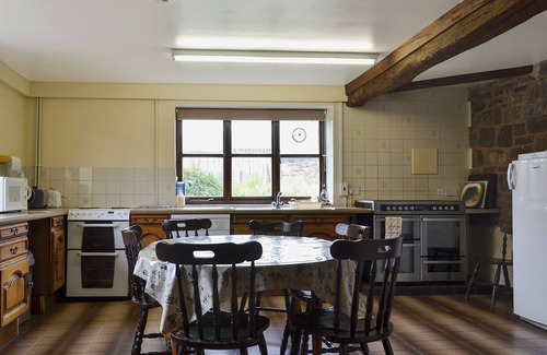 Craven Arms Cottage | 8 bedroom accommodation in Craven Arms