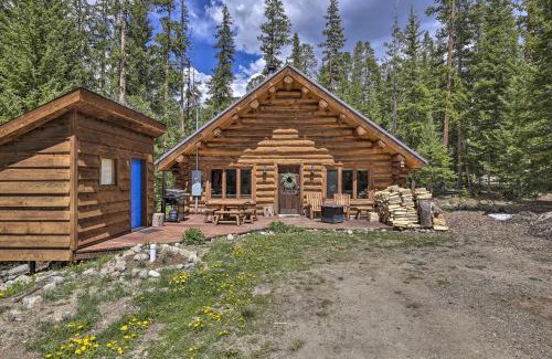 Valley of the Blue House | 8 Mi to Gondola Cozy Breckenridge Cabin with Deck!
