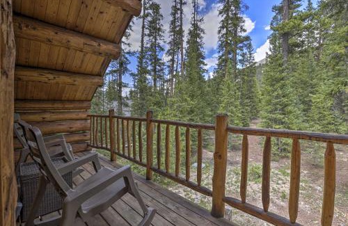Valley of the Blue House | 8 Mi to Gondola Cozy Breckenridge Cabin with Deck!