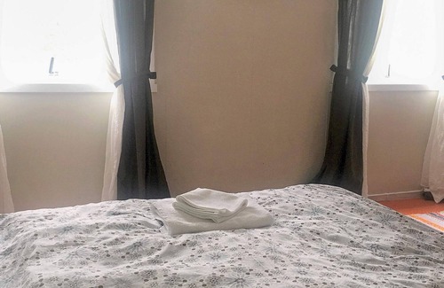 Sifjord House | 8 person holiday home in Kaldfarnes