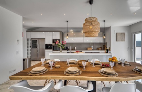 Lagoa Villa | 8 Person Modern Villa I Near the beach I Ferragudo