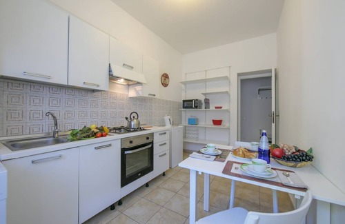 Ispra Apartment | 80 m² Apartment ∙ 2 bedrooms ∙ 4 guests