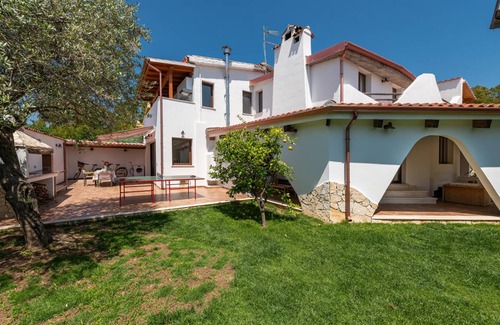 Torre degli Ulivi House | 80 m² House ∙ 2 bedrooms ∙ 3 guests