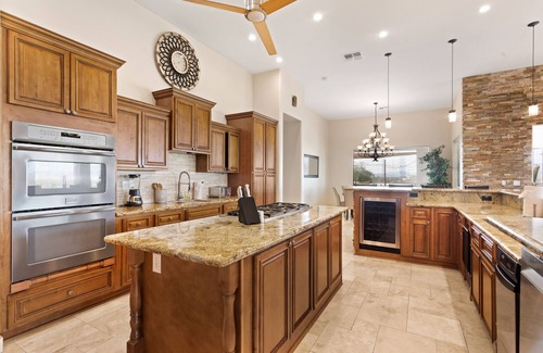 Desert View House | 8000 ft Entertainer's Paradise with desert views! Pool /Theater /Bar!