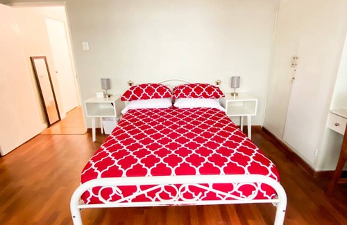 Newtown Apartment | 84 m² Apartment ∙ 3 bedrooms ∙ 6 guests