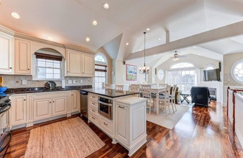 Townsend's Inlet House | 85 85th Street Unit 3