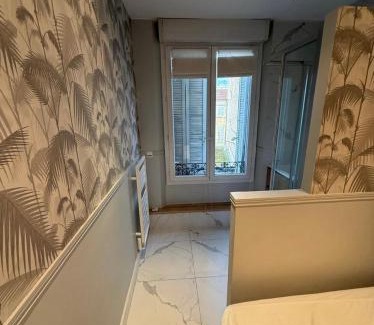 La Celle-sous-Gouzon Apartment | 88 ANT - Appartement 3 chambres Rue Antibes proche Palais Festivals