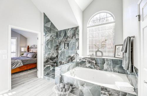 Pflugerville House | 9 Mi to The Domain Spacious Pflugerville Haven!