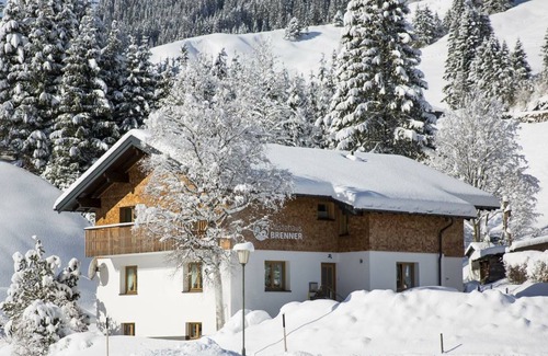 Hirschegg Apartment | 90 m² Apartment ∙ 2 bedrooms ∙ 4 guests