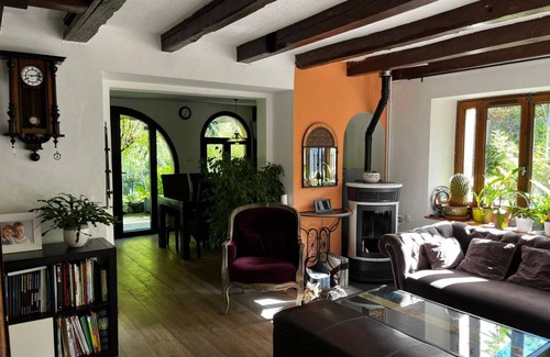 Gex House | 90 m² Gîte ∙ 3 bedrooms ∙ 6 guests