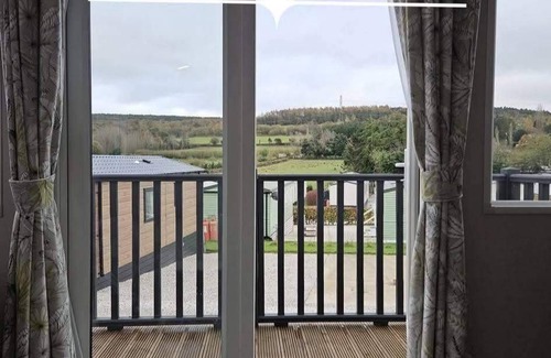 Capernwray Cabin | 90 m² Lodge ∙ 2 bedrooms ∙ 6 guests