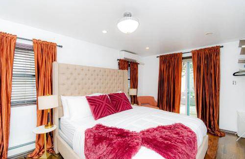 Cypress Hills Apartment | 93 m² Apartment ∙ 1 bedroom ∙ 1 guest
