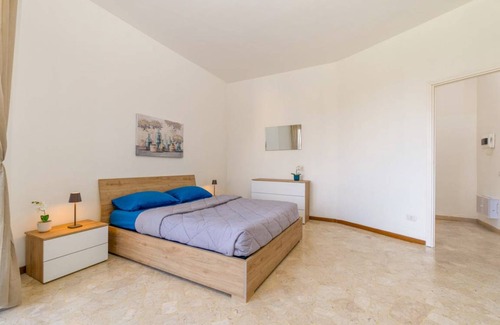 Cesano Boscone Resort | 95 m² Private room ∙ 1 bedroom ∙ 1 guest
