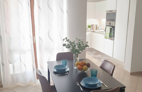 Raffa Apartment | A 10-minute walk from Lake Garda, quiet area, a playground 80 m