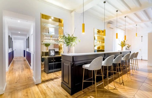Madeleine Apartment | A 200M2 HAUSSMANN LUXURY OF OLD CHARM & EXTRAVAGANCE-LA MADELEINE