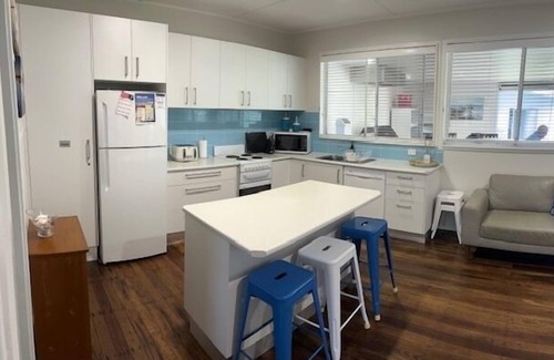 Shoal Bay House | A beach house with colour!