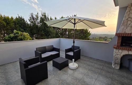 Benedita Villa | A Casa das Tias