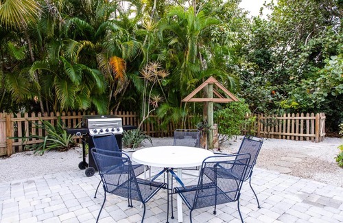 Sanibel Apartment | A CENTER OF PARADISE