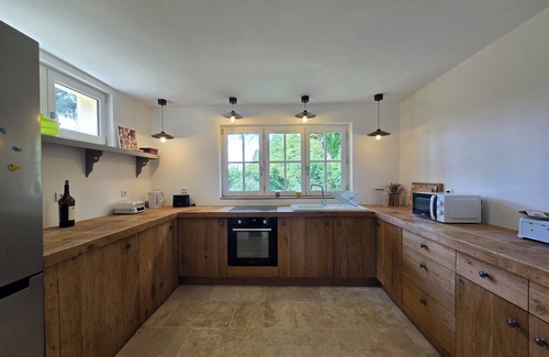 Les Ressuintes House | A charming house to relax in