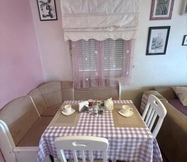 Topla Apartment | A Cozy apartment in central Herceg Novi