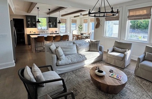 Halifax County House | A cozy getaway for any season!