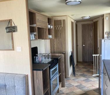 Blackpool Other | A fully equiped caravan Marton mere haven