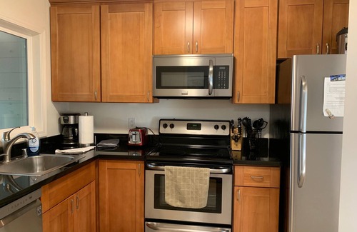 Linfield Oaks Apartment | A Gem Near Stanford and Palo Alto