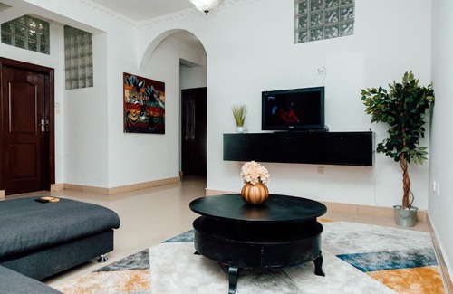 Oyster Bay Apartment | A gorgeous 2bedroom home in Oysterbay Dar es Salaam
