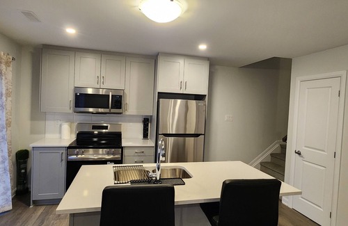 Kanata Lakes - Marchwood Lakeside - Morgan's Grant - Kanata House | A Hommy away from Home with Trails & all Amenities within 5mins drive!