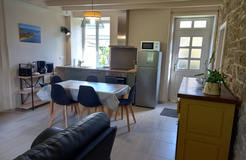 Montfarville House | "A l'Abri des Regards", charming gite 700m from the sea, near Barfleur - 4/6p