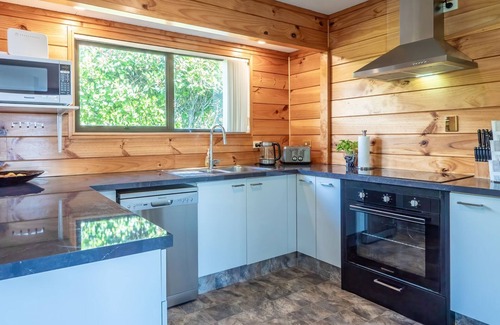 Mapua House | A lovely home in Mapua village, perfect for couple or families