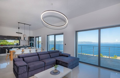 Ripenda Kosi Villa | A magical sea view, a magical villa