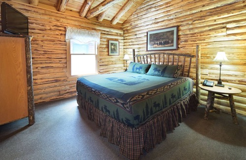 Lake George Cabin | A Memorable Vacation On The Shores of Lake George!