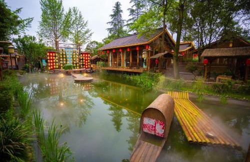 Dujiangyan Hotel | A Mountain Home别有洞天-山居民宿