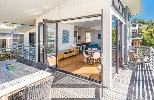 North Creek House | A PERFECT STAY - Sandy Feet