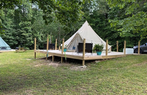 Boomer RV Rental | A place for peace… relaxing yurts, pet friendly on a holistic farm in Western NC